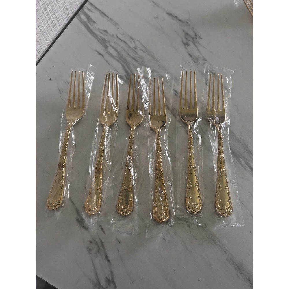 WM Rogers & Son Gold Plated Dinner Forks Lot of 6 Enchanted Rose 8" A